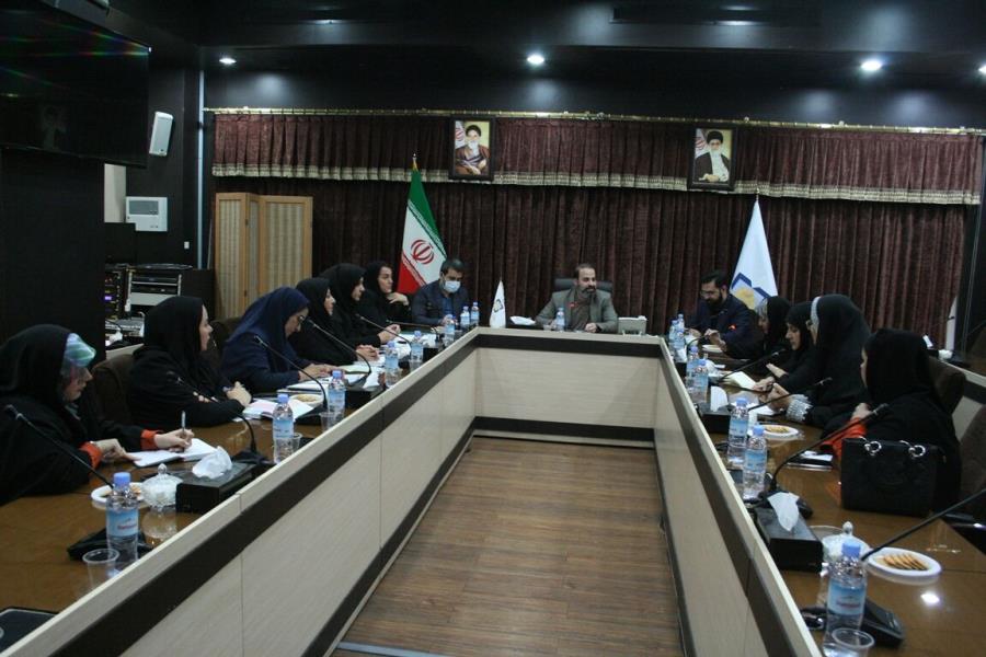 نقش‌آفرینی بانوان در مدیریت شهری
